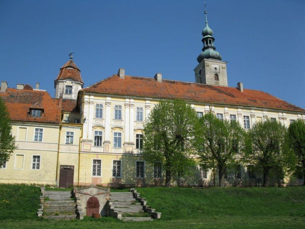 Oleśnica Mała (dolnośląskie) pałac rodu Yorck von Wartenburg