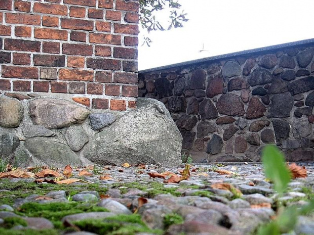 kamienie #KościółNawiedzeniaNMP #Warszawa #NoweMasto #Starówka