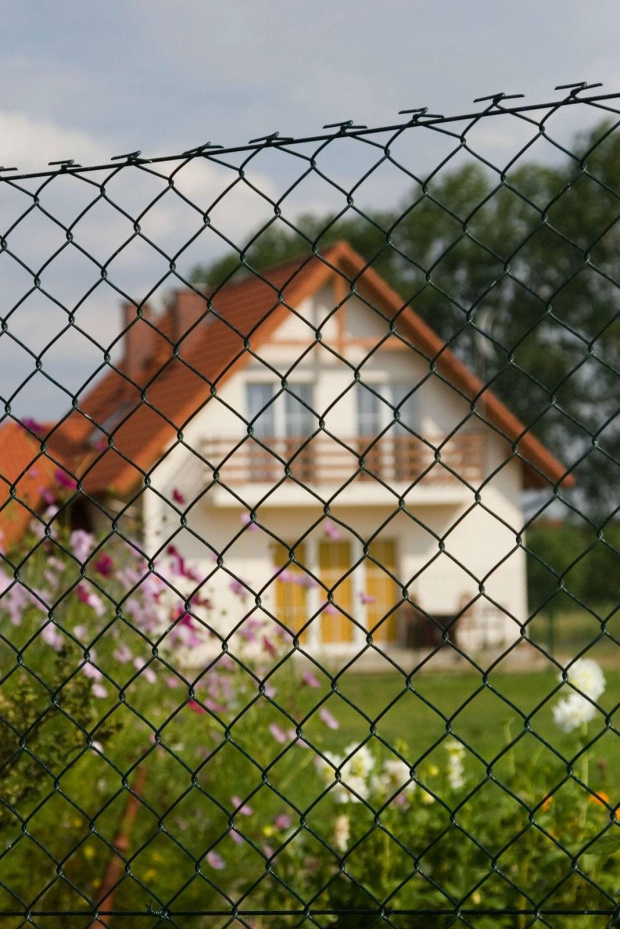 Ogrodzenie Siatka pleciona ocynkowana powlekana pcvOgrodzenie Siatka pleciona ocynkowana powlekana pcv Pro-Met Myślenice www.fajneogrodzenie.pl