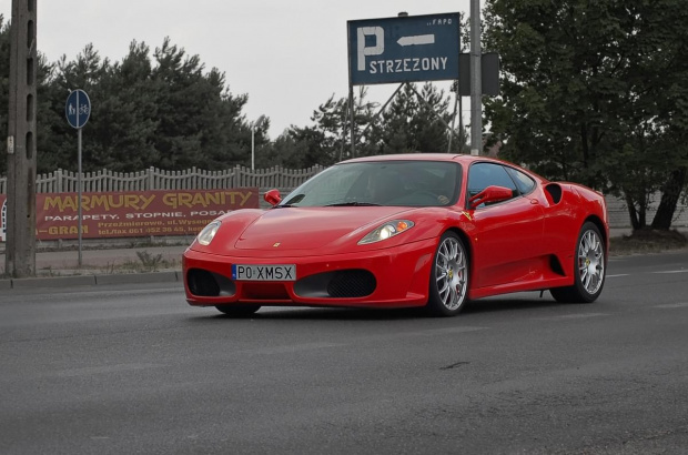 F430