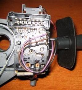 Swiatła mijania (do jazdy ) nie swiecą Reno megane 1,6 z 96r