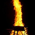 #noc #ogień #ognisko #wakacje #zółty #grill #grilowanie #kiełbaska