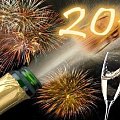 Wiele radości i miłości, sukcesów i pomyślności, niech Wam zdrowie dopisuje, a niczego nie brakuje w 2013 roku!!!!!
Dosiego Roku :)