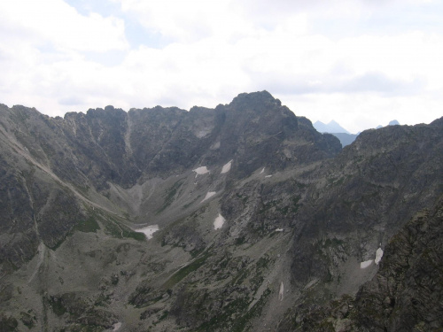 Otoczenie Koziej Dolinki: Kozi Wierch i Czarne Sciany z widocznym Żlebem Kulczyńskiego i Rysą Zaruskiego #Góry #Tatry