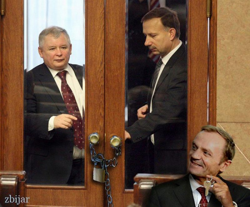 BLOKADA #śmieszne #humor #kaczyński #tusk #sejm #kłódka