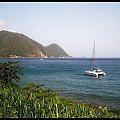 Karaibik / Dominica / Roseau #Wyspy #Dominica #Roseau #katamaran #woda