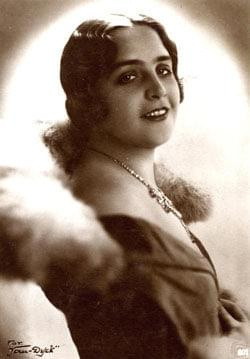 Maria Gorczyńska, aktorka ( ur. 27 stycznia 1899 r. w Lublinie, zm. 23 czerwca 1959 r. w Warszawie )