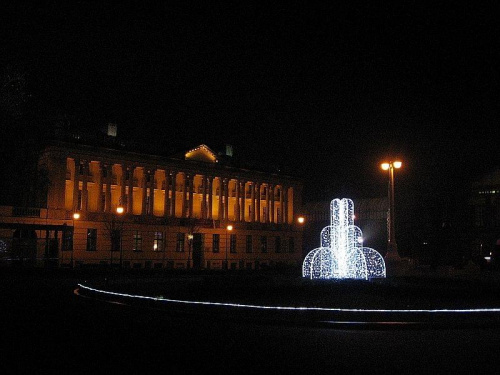 ozdoba świetlna na Placu Wolności w Poznaniu
