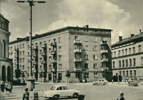 Poznań_Skrzyżowaniealei Marcinkowskiego i ulicy 23 Lutego 1970 r.