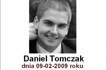 #DanielTomczak #Poznań #wielkopolskie #zaginął #PoszukiwanieOsóbZaginionych #MissingPeople #Aktualności #Zaginieni #Poszukiwani #pomoc #ProsimyOPomoc #KtokolwiekWidział #KtokolwiekWie #AdnotacjaPolicyjna #policja #Apel #lost #Fiedziuszko #ITAKA