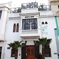 Casablanka - knajpa Rick'a z filmu Casablanka. Film nagrany w całości w Hollywood. Na życzenie turystów władze postanowiły wybudować tą knajpkę, ale ściema :)))) #Maroko #Casablanka
