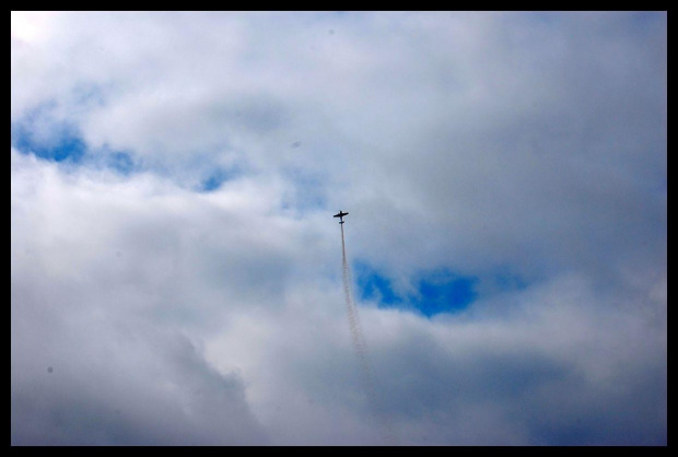 International Air Show Portrush 2007
08/09/2007 #airshow #samolot #akrobacje #Portrush