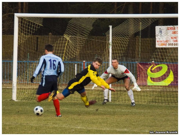 Pogoń Lębork vs. Czarni Pruszcz Gdański #SławomirŁukaszuk #JoannaKraśnik #PruszczGdański #PogońLębork #Lębork #piłka #PiłkaNożna #pogoń #stadion #mecz #PentaxK10D #PentaxD200D #CzarniPruszczGdański #Gdańsk