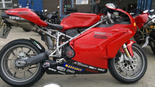 ducati 749 s